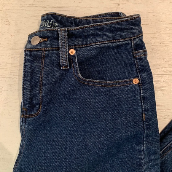 High Rise Mom Jean - Picture 2 of 7